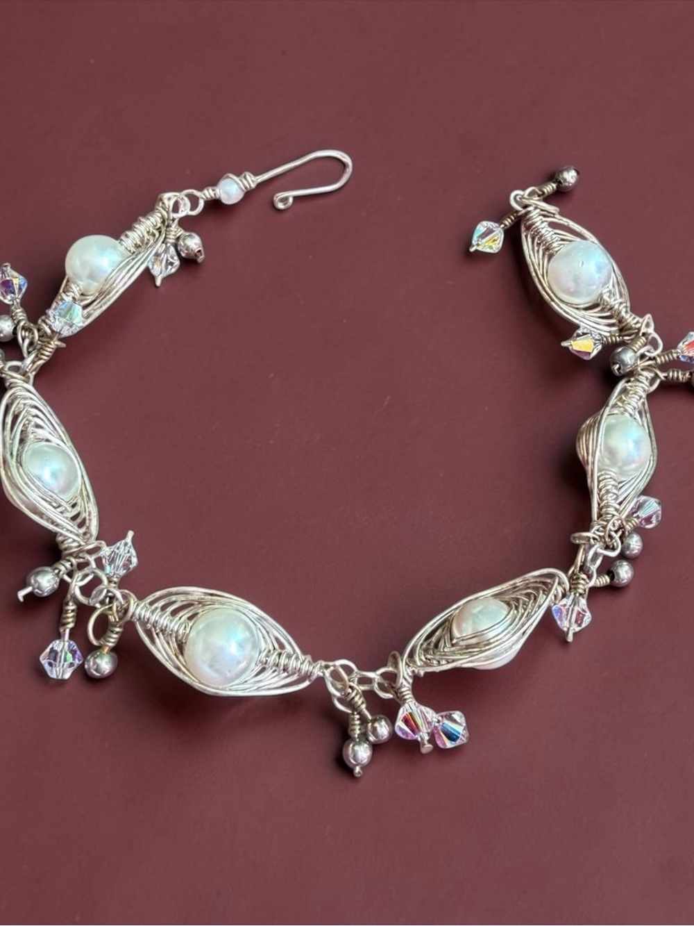 Handcrafted Silver Wire Pearl Bracelet - White